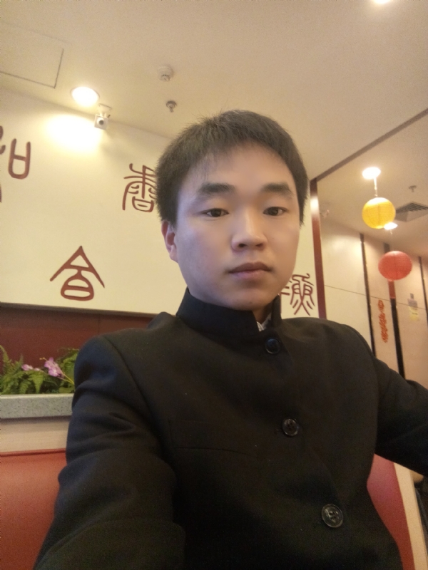夜凉露沾衣的第一张照片--上海中老年相亲网