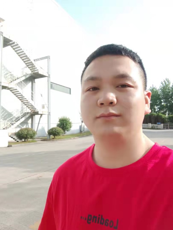 亮的第一张照片--上海中老年相亲网