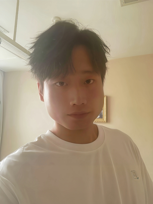 阿彤的第一张照片--上海中老年相亲网